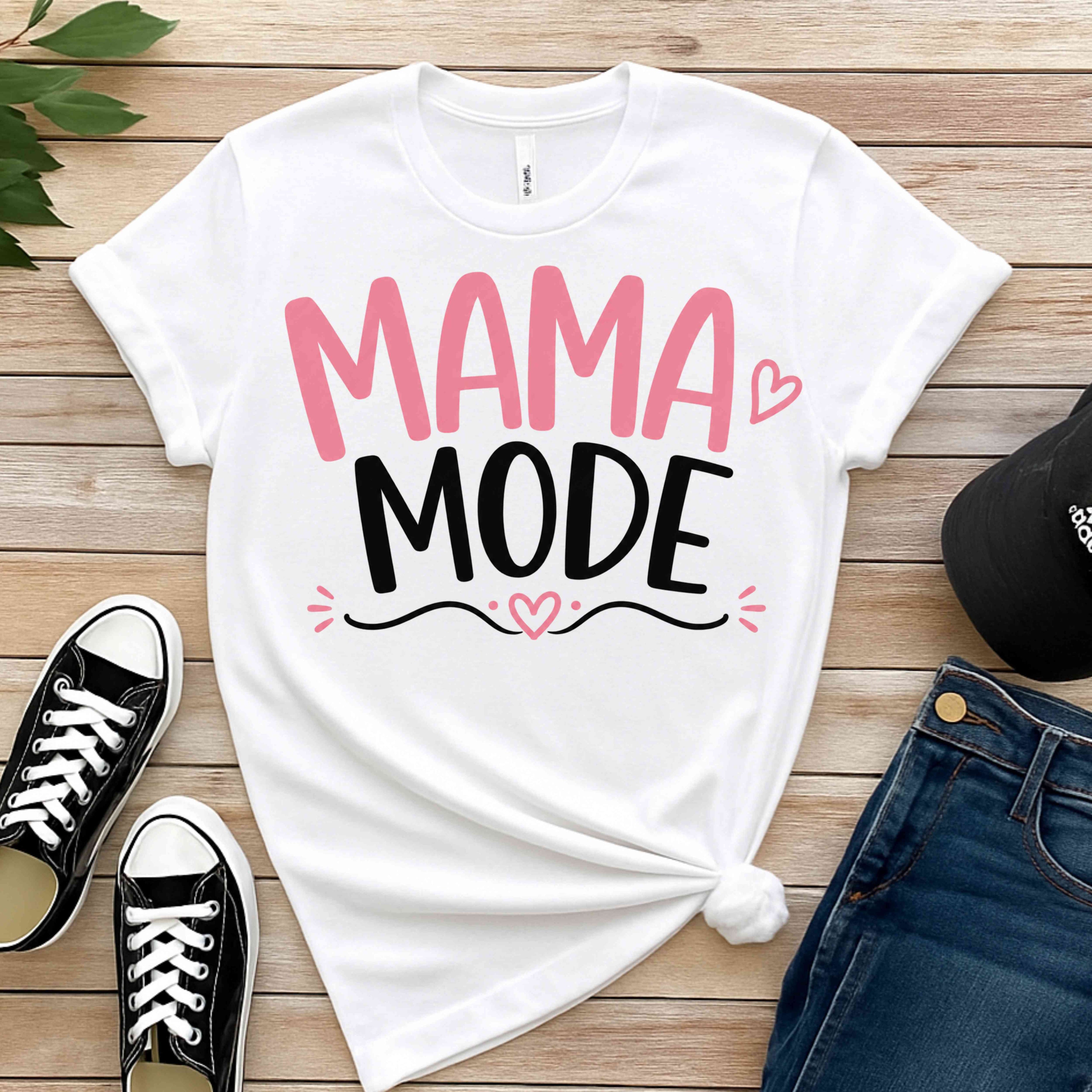 Mama Mode Always On shirt -White